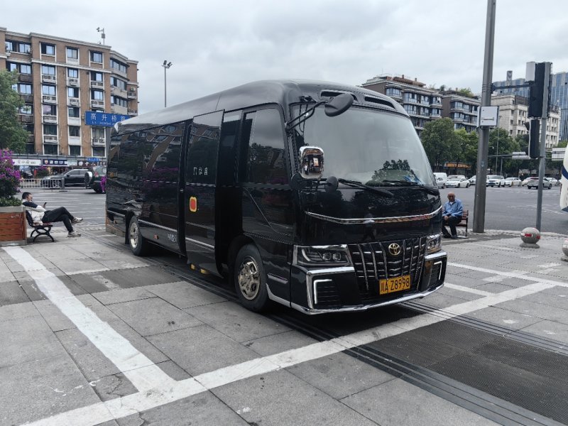 成都企业商务接待租车服务